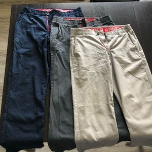 Under Armour Chino’s